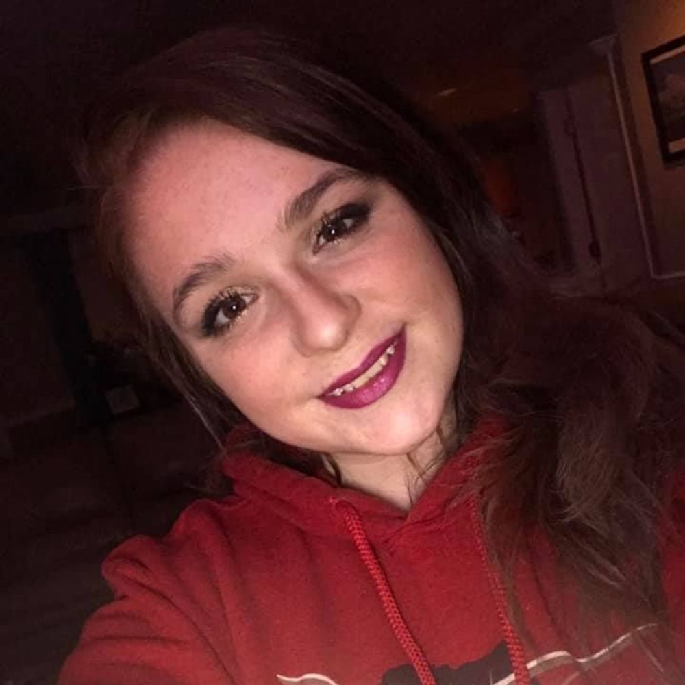 Meet your Posher, Makayla